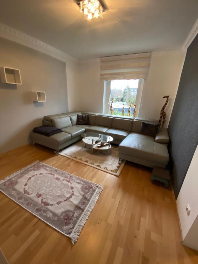 Ferienwohnung Wohnen auf Zeit in Essen Exterior foto