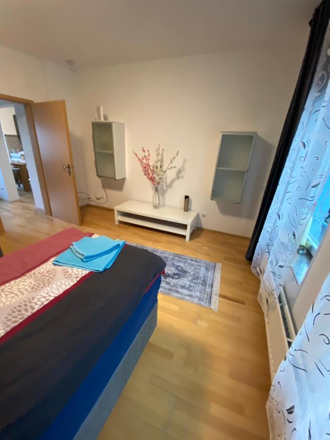 Ferienwohnung Wohnen auf Zeit in Essen Exterior foto