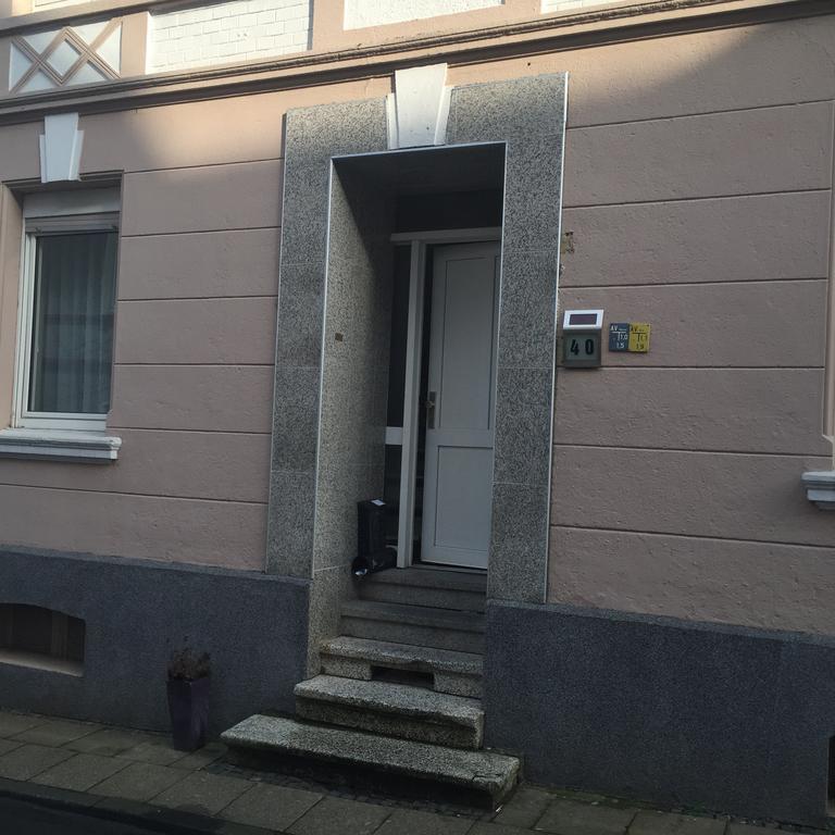 Ferienwohnung Wohnen auf Zeit in Essen Exterior foto